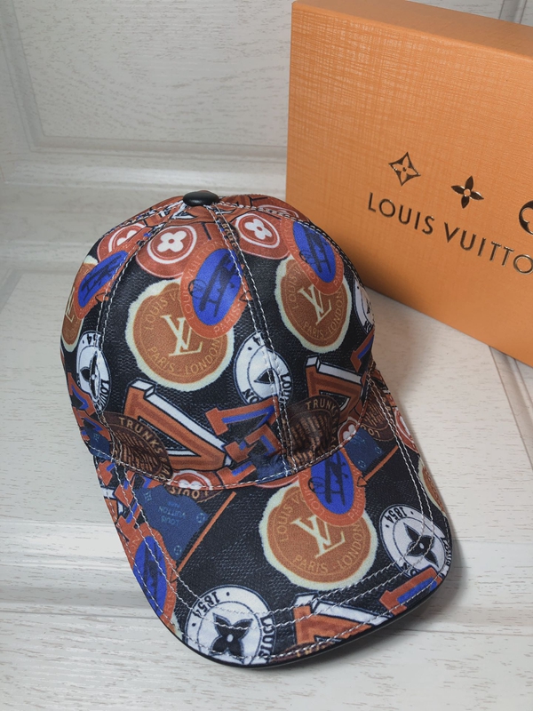 ブランド帽子側面デザイン